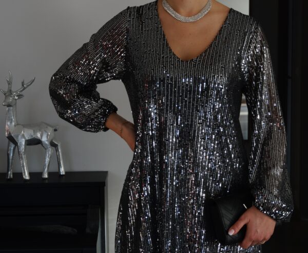 Robe à paillette argentée col V "Eclipse" – Image 3